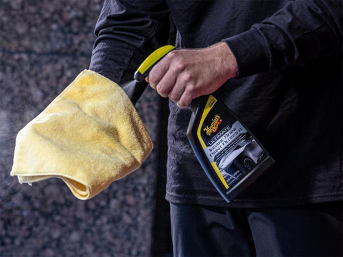 Imagen 2 de 4 de Ultimate Insane Shine Paint Glosser Meguiars Abrillantador