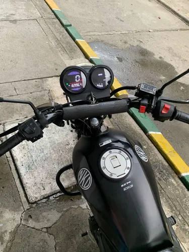 Motocicleta De Edición Especial Ex-74