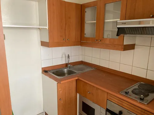 Cercano Metro Santa Isabel - Seguro Condominio