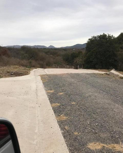 Imagen 5 de 14 de Lote En Venta. Lomas Del Cigarral, Unquillo, Córdoba.
