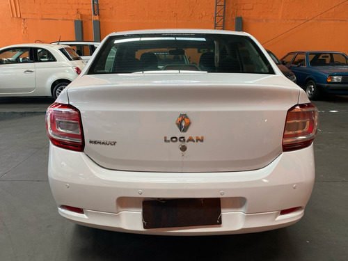 Renault Logan 1.0 16v Authentique Hi-flex 4p