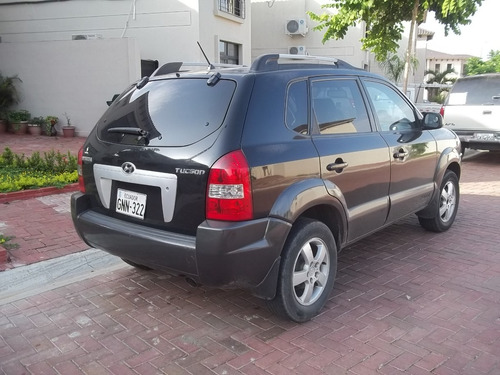 Imagen 2 de 4 de Hyundai Tucson 2005