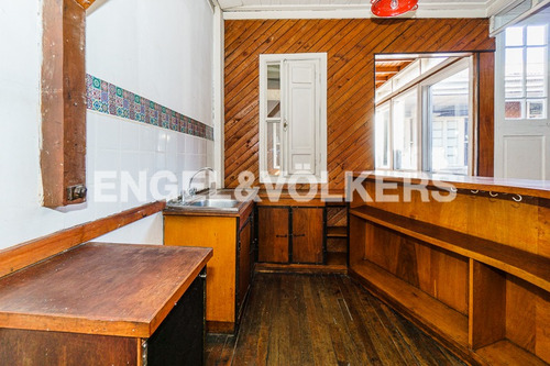 Imagen 9 de 23 de Venta Casona Con 4 Dptos + Local Comercial En Barrio Yungay