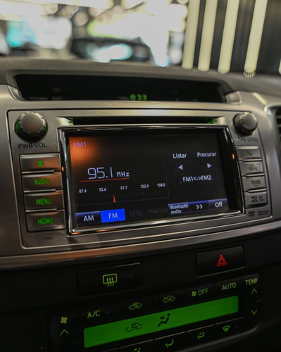 Toyota Hilux CD SRV 4x2 2.7 Flex 16V Aut.