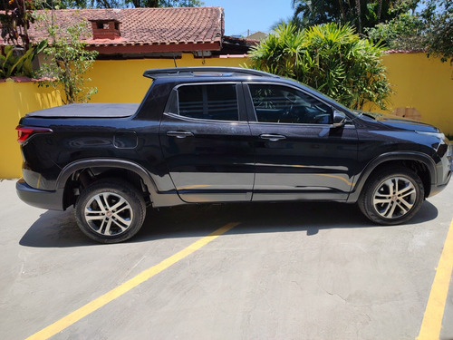 Fiat Toro 2.4 16v Freedom Flex 4x2 Aut. 4p