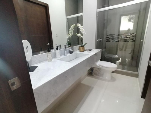 Imagen 3 de 12 de Casa Sola En Venta La Toscana Residencial