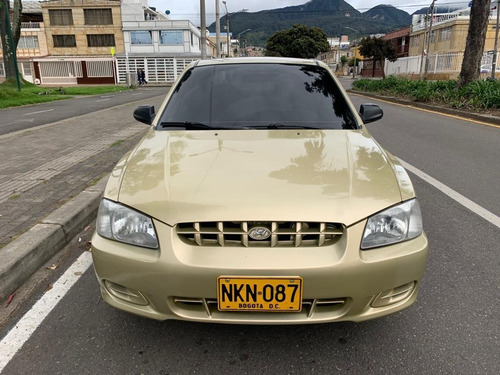 Imagen 2 de 18 de Hyundai Accent 1.5 Gls