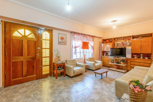 Imagen 7 de 30 de Venta Casa 4 Amb Cochera-patio-bal/terraza-parrill