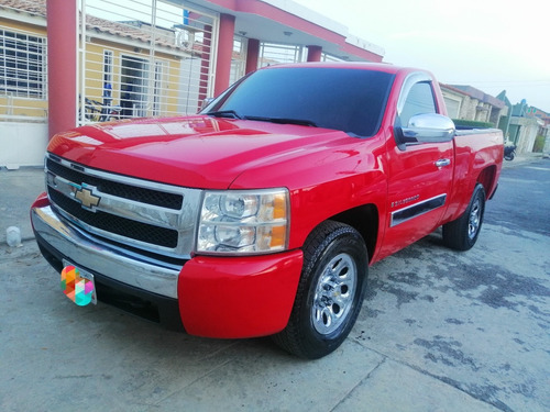 Silverado 2007 Pit -up 4x2 Lt Motor 5.3 Roja