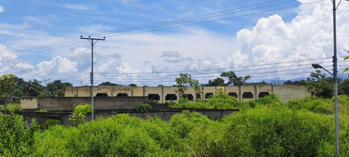 Imagen 2 de 17 de Terreno Con Estructura Para Complejo Habitacional Recreacional 80% Terminado