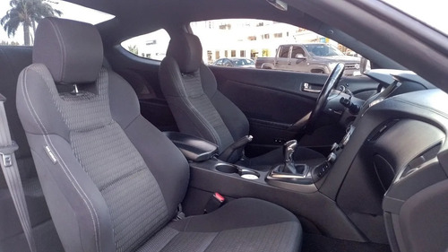Imagen 8 de 16 de Hyundai Genesis Coupe 2.0 T