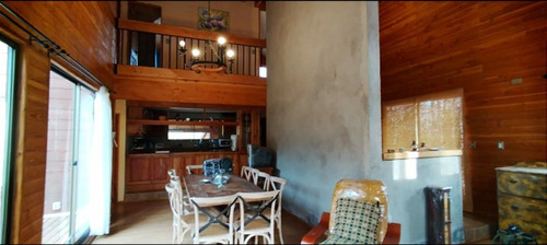 Casa En Arriendo De 5 Dorm. En Pucón