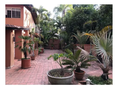 Casa Venta Lomas De Chuao 580m2
