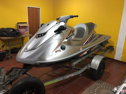 Moto De Agua Yamaha Vxr 1800 Aspirada 11 163h Inflable Regal