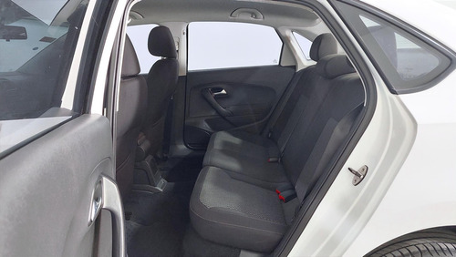 Imagen 8 de 21 de Volkswagen Polo 1.6 Comfortline