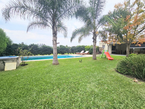 Venta Casa 6 Ambientes La Cesarina Pileta Climatiz