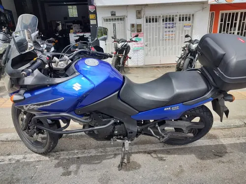 Dl650 Clásica, Color Azul, Con Topcase Y Alforjas,