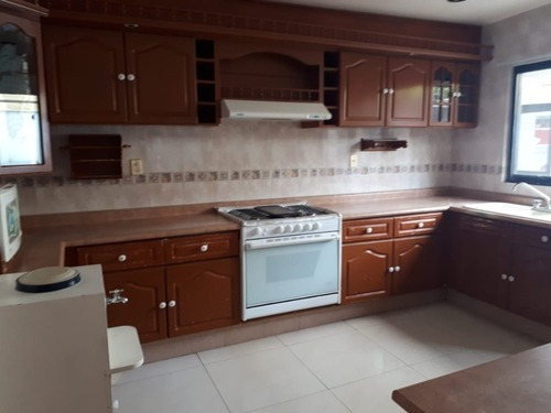Imagen 12 de 14 de Casa Céntrica En Renta, Para Construcción A Largo Plazo.