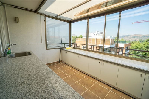 Departamento En Arriendo De 3 Dorm. En Vitacura