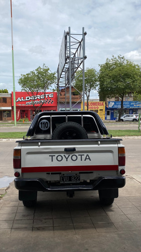 Toyota Hilux 3.0 D/cab 4x2 D Dx