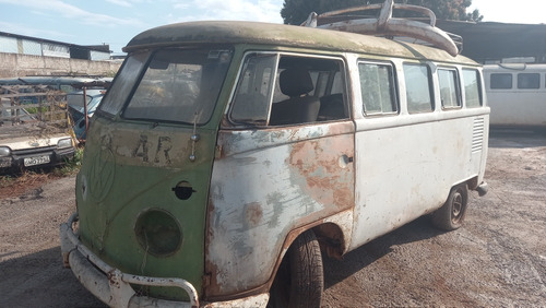 Vw Kombi Corujinha Em Reforma  