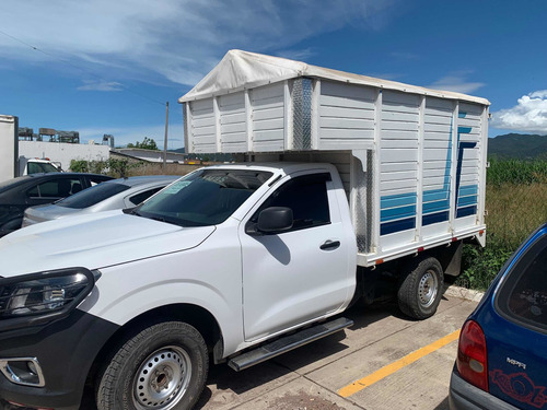 Imagen 1 de 6 de Nissan Np300 Estándar