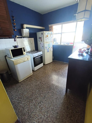 Vendo Apartamento 3 Dormitorios, En Excelente Ubicacion. Aguada