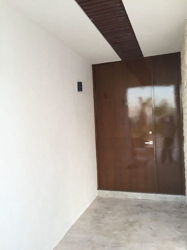 Imagen 4 de 30 de Casa Con Alberca En Venta Dentro De Privada En Xcanatún Zona