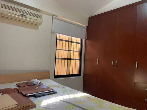 Imagen 5 de 21 de Remax Infinity Ven De Casa En Calle Cerrada. El Parral 139363 Frances Mijares 04144990396