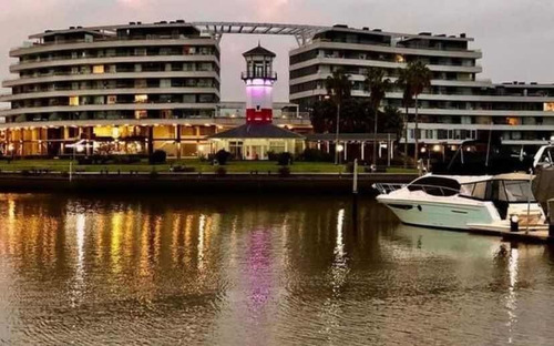 Imagen 2 de 9 de Alquiler Charteo De Yates Y Barcos En Buenos Aires Y El Delta!! Fiestas Privadas/eventos Empresariales Y Sociales Nauticos/ Alquiler De Helicopteros!!