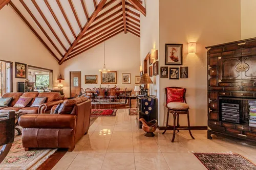 Casa En Venta En Llanogrande. Cod V14153