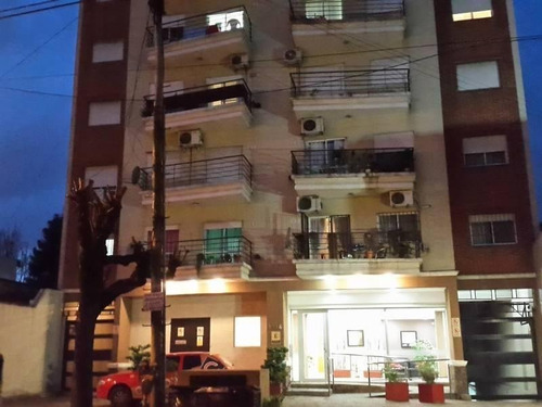 Imagen 3 de 15 de Magnifico Dpto De 3 Ambientes A La Venta Con Cochera En El E