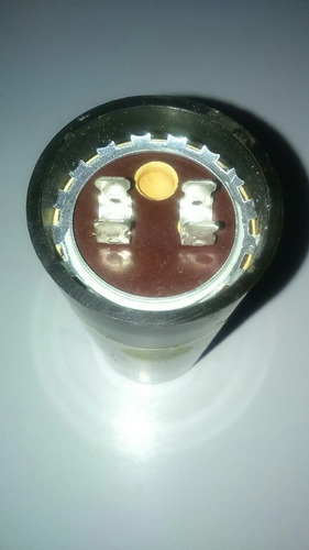 Imagen 2 de 3 de Motor Start Capacitor 270_324_b 220v