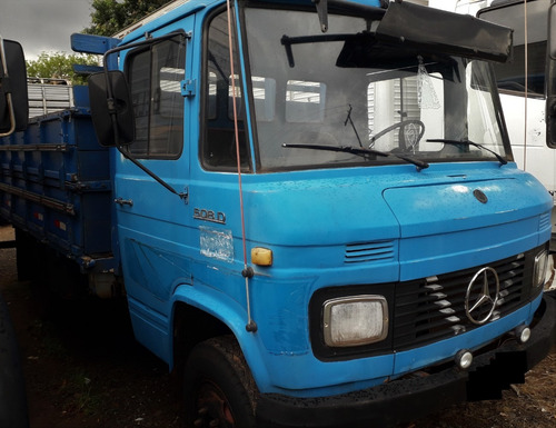 Mb 608 - Carroceria De Madeira Graneleira