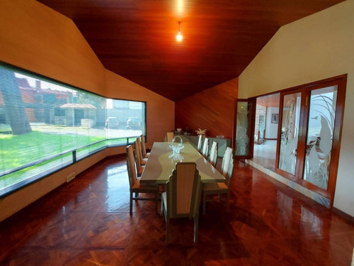 Imagen 8 de 30 de Casa Ubicada En Una Zona Exclusiva Al Sur De La Cdmx Junto Al Bosque De Tlalpan