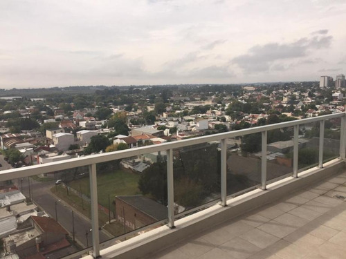Duplex En Venta En Barrio Parque