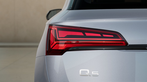 Audi Q5 2.0 L 45 Tfsi Select Mhev