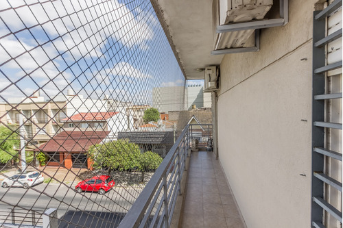 Venta Departamento 3 Ambientes Con Balcón Vista Abierta En Ramos Mejía