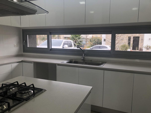Imagen 27 de 30 de Casa Minimalista A Estrenar - Weston - Moreno - Venta - Permuta - Financia - Piscina