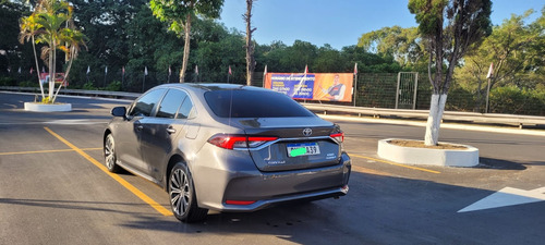 Toyota Corolla 1.8 Altis Hybrid Flex Aut. 4p Hibrido Flex