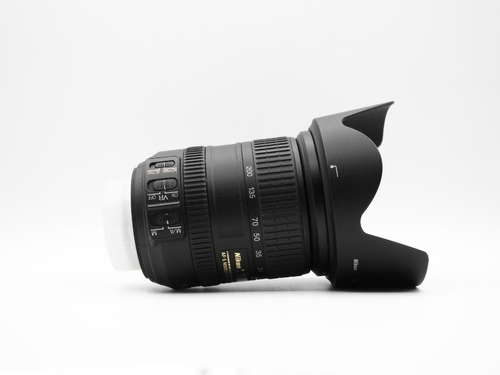 Objetiva Nikkor 18-200mm F/3.5-5.6g Ed Vr Il Muito Nova