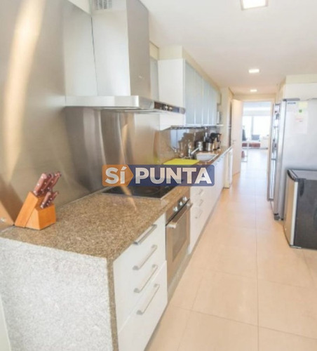 Imagen 7 de 13 de Apartamento En Venta - Brava