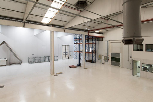 Barracão À Venda, 2976 M² Por R$ 6.900.000,00 - Boqueirão - Curitiba/pr - Ba0024