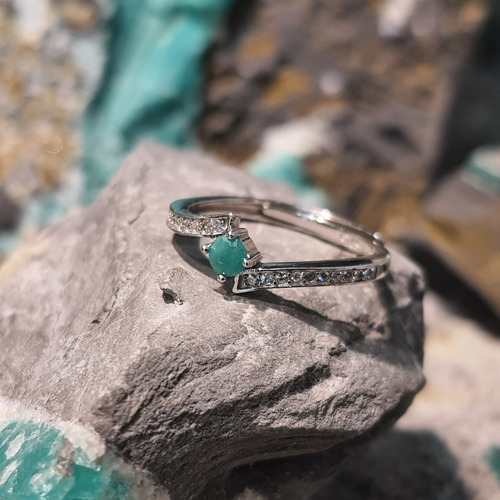 Anillo Hermoso De Plata Con Esmeralda Colombia