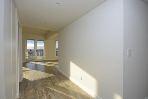 Imagen 11 de 30 de Excelente 4 Ambientes. Vistal Al Rio. Full Amenities.