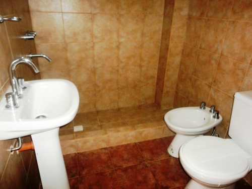 Imagen 11 de 15 de Casa En Venta En José C Paz