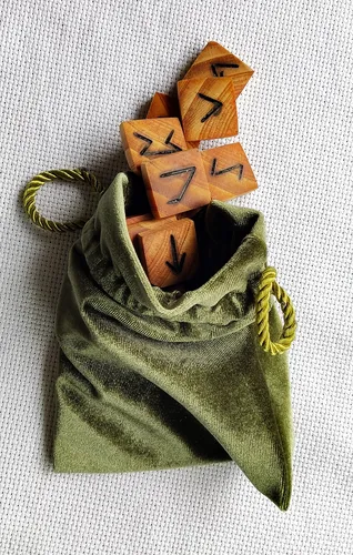 Runas Vikingas Futhark Antiguo