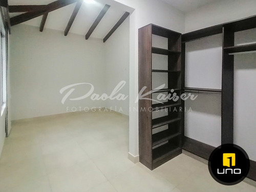 Imagen 11 de 14 de Linda Casa Con Piscina