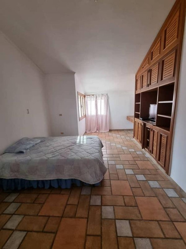 Imagen 11 de 19 de Gabriel Rivas Vende Casa En Urb. Trigal Norte Valencia Cod: Foc-1126