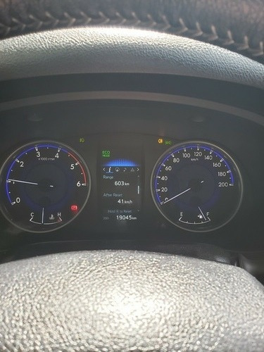 Toyota Hilux Srv 4x2 D/c 2.8